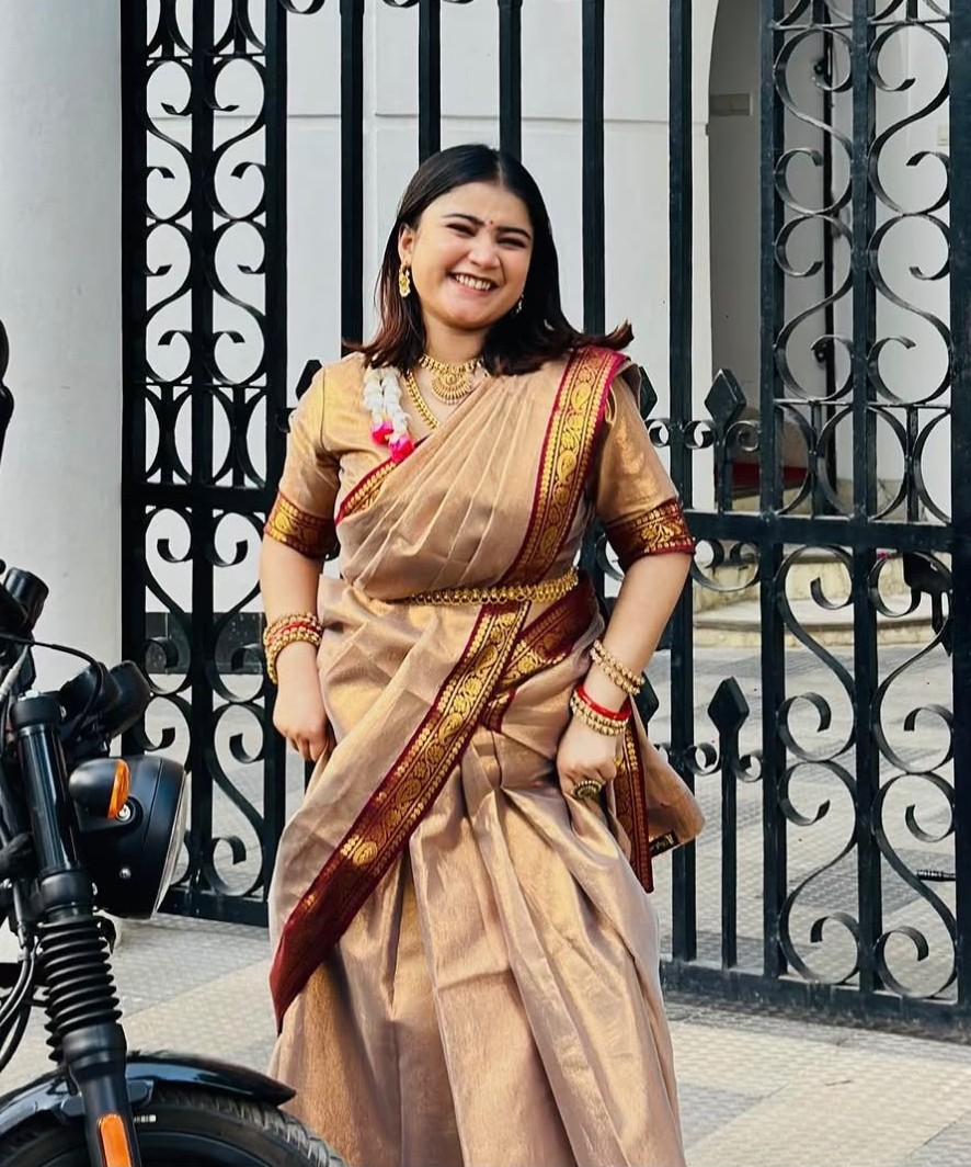 Puja Hit Lama Sharee with Blouse Piece - Image 7